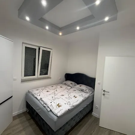 Villa Lux *