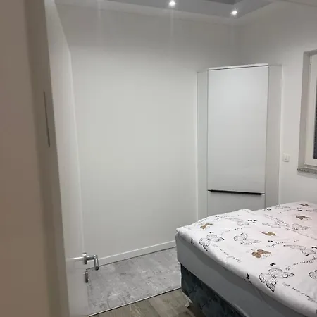 Lux * Bosanska Krupa